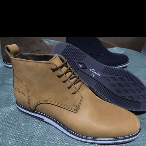 Clarks Classic Chukka Boot